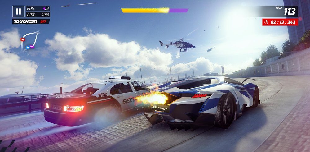 A police pursuit through city traffic in Asphalt Legends Unite